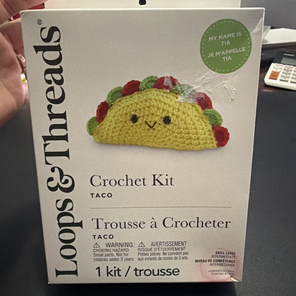 Loops And Threads Crochet Kit - Tia Taco- New In Box! - Picture 2 of 3